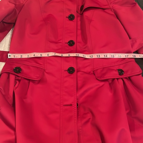 Vintage red satin Burberry jacket size US 10 - Picture 14 of 17